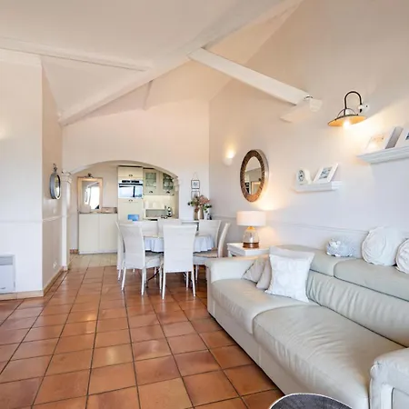 Les Bastides Aux Restanques Du Golfe De St Tropez - Maeva - Bastide 4 Pièces 8 Personnes Belle Vue - Prestige - Super Mae-4242 *