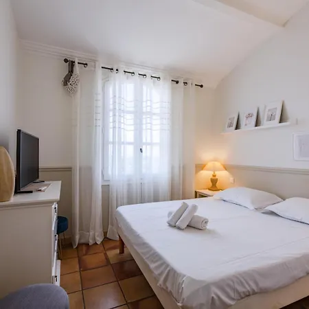Апартаменты Les Bastides Aux Restanques Du Golfe De St Tropez - Maeva - Bastide 4 Pieces 8 Personnes Belle Vue - Prestige - Super Mae-4242